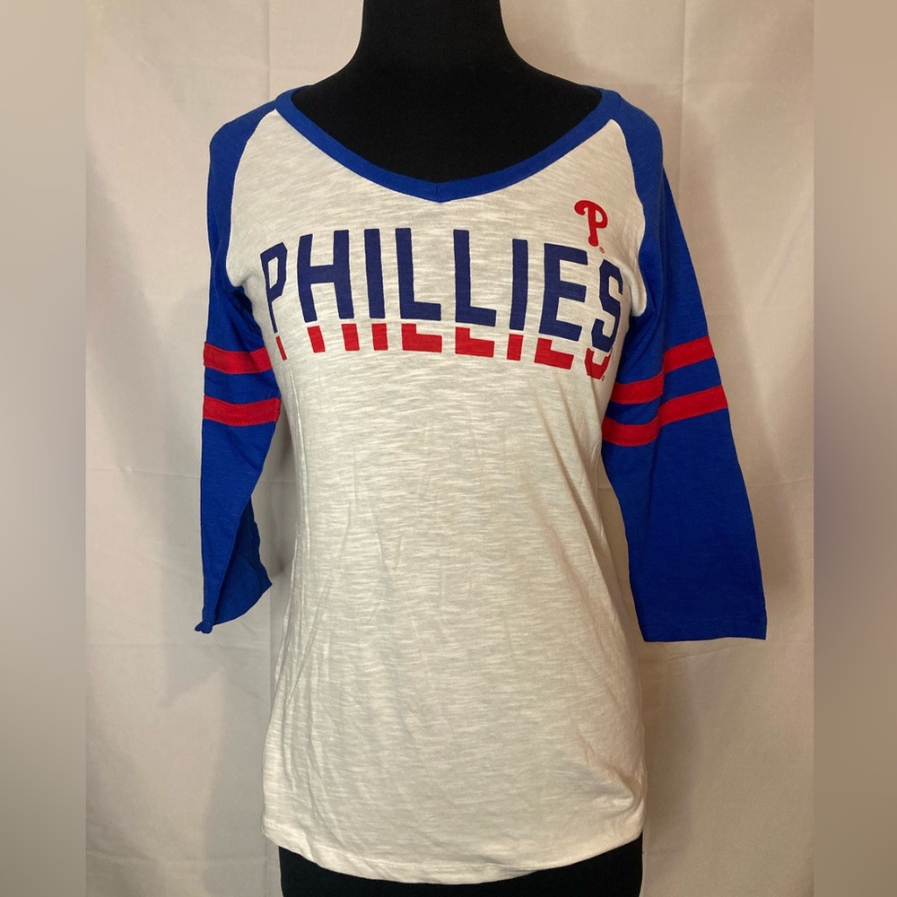 Philadelphia Phillies Womens V Neck T-Shirt Size Small